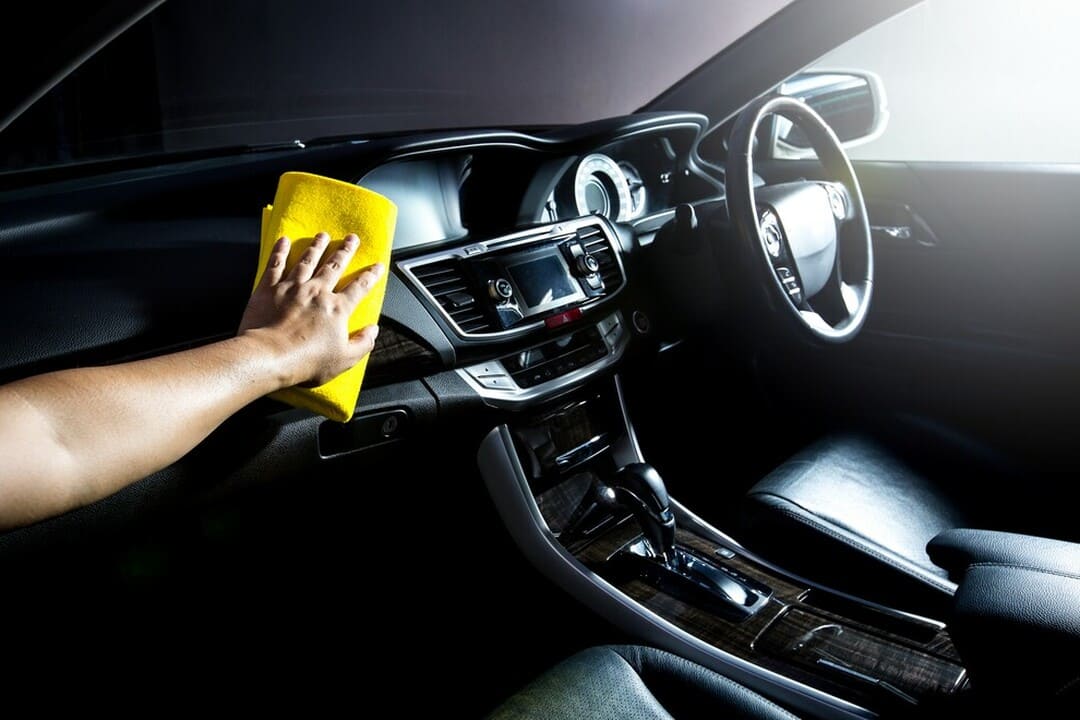 How to Protect Your Car’s Interior in Karachi’s Humid Climate